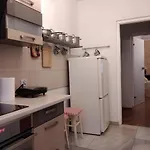 W Krakowie דירה *